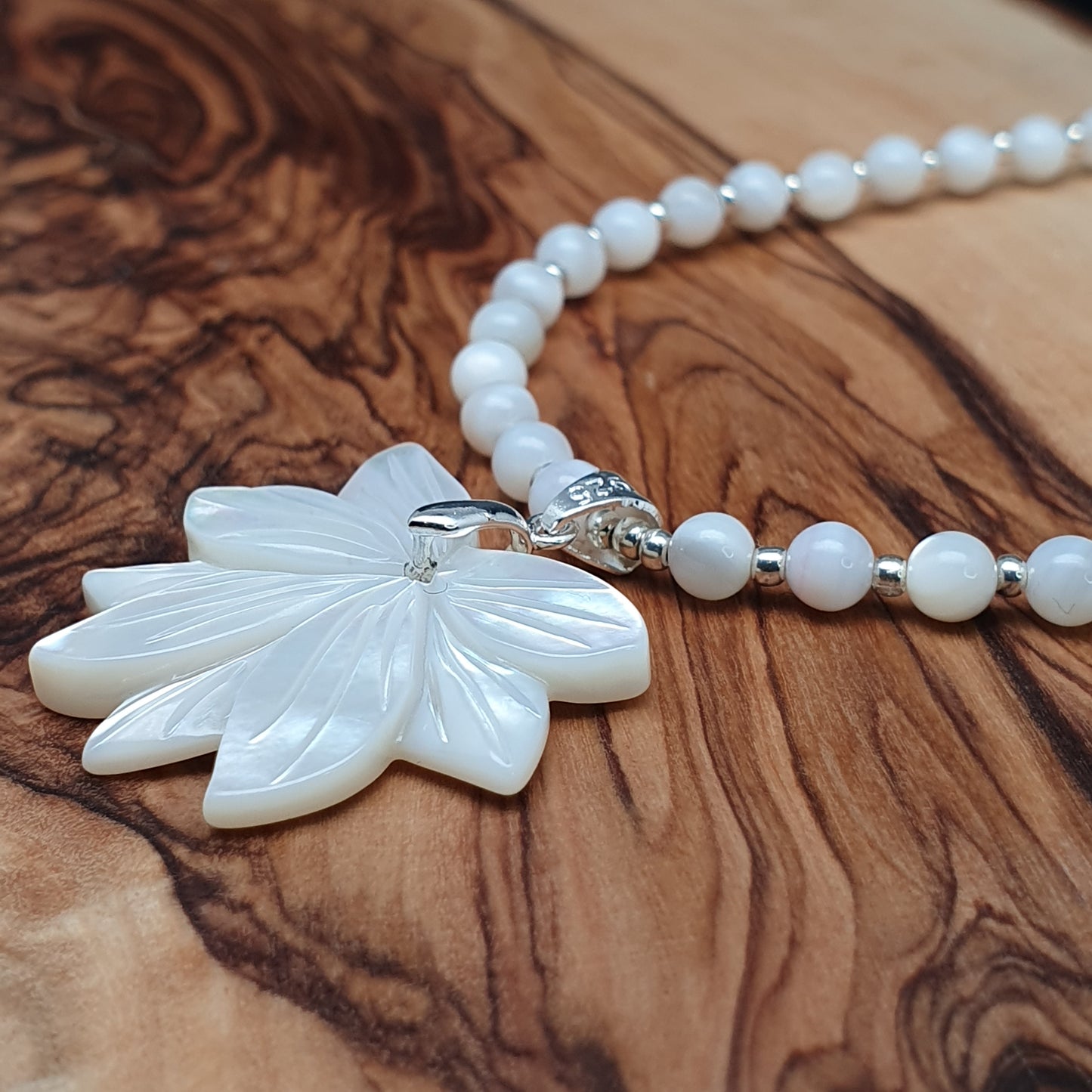 White Lotus Flower Necklace Natural Beaded Mother Of Pearl Carved Shell Pendant