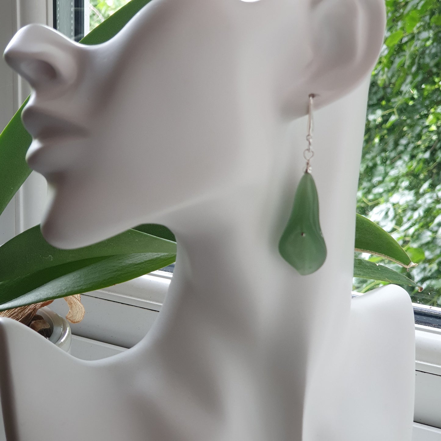 Green Aventurine Calla Lily Dangle Drop Flower Boho Earrings