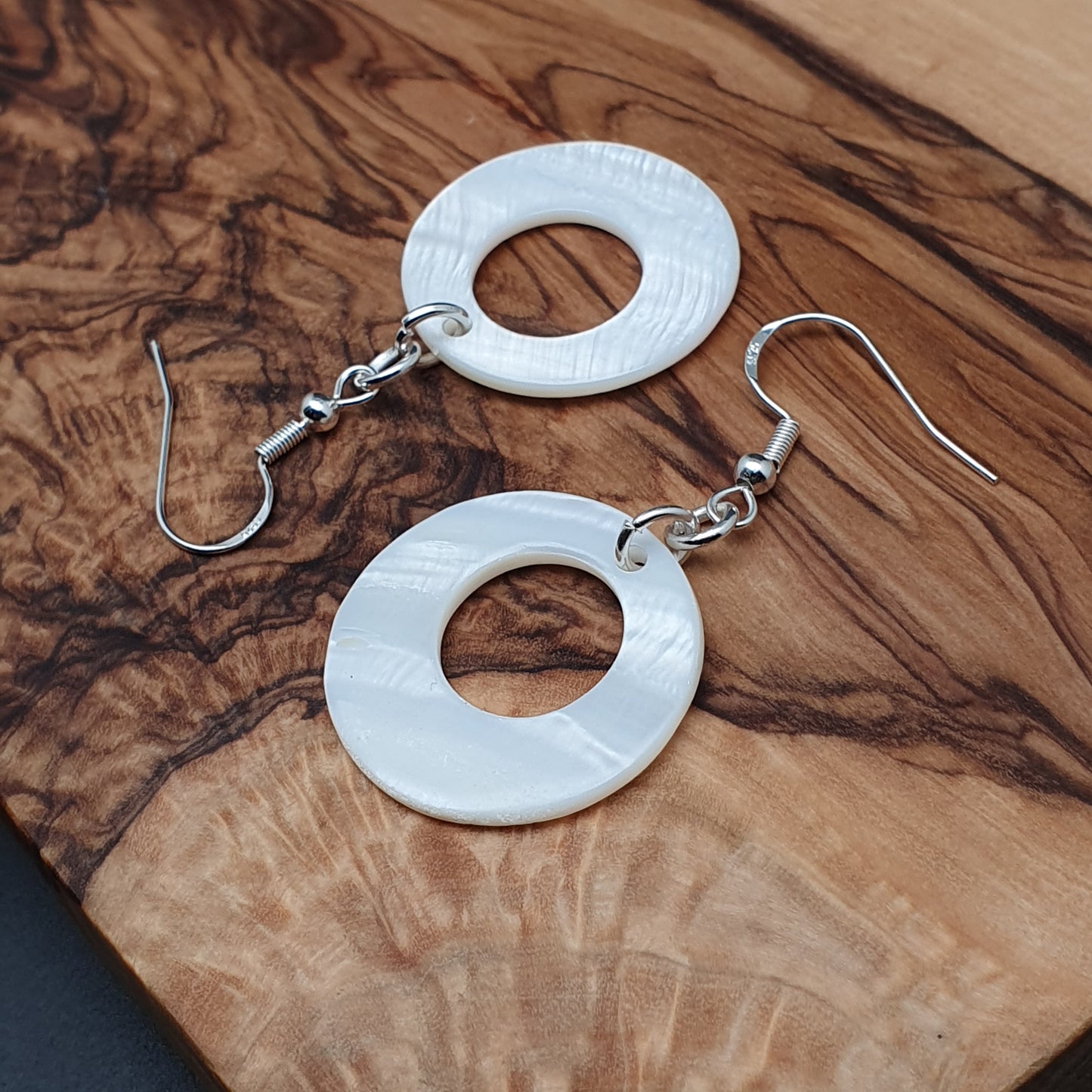 White Mother Of Pearl Hoop Earrings Dangle Drop Natural Shell Disc