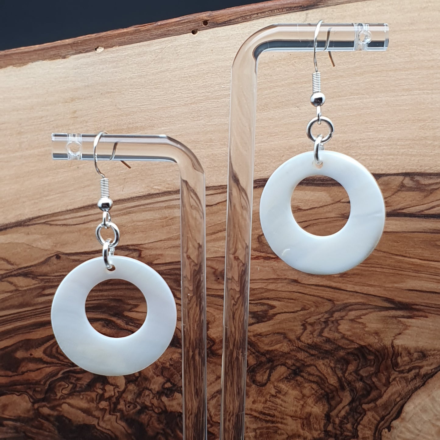 White Mother Of Pearl Hoop Earrings Dangle Drop Natural Shell Disc