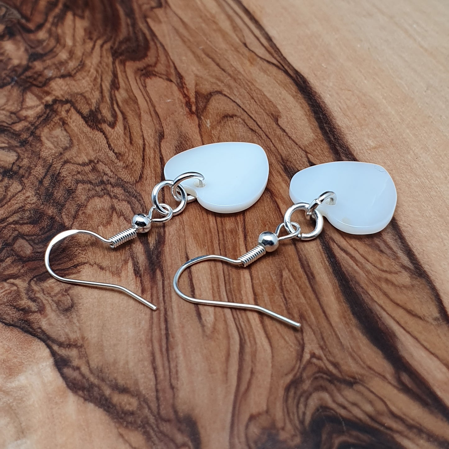 White Mother Of Pearl Heart Earrings Natural Shell Dangle Drop