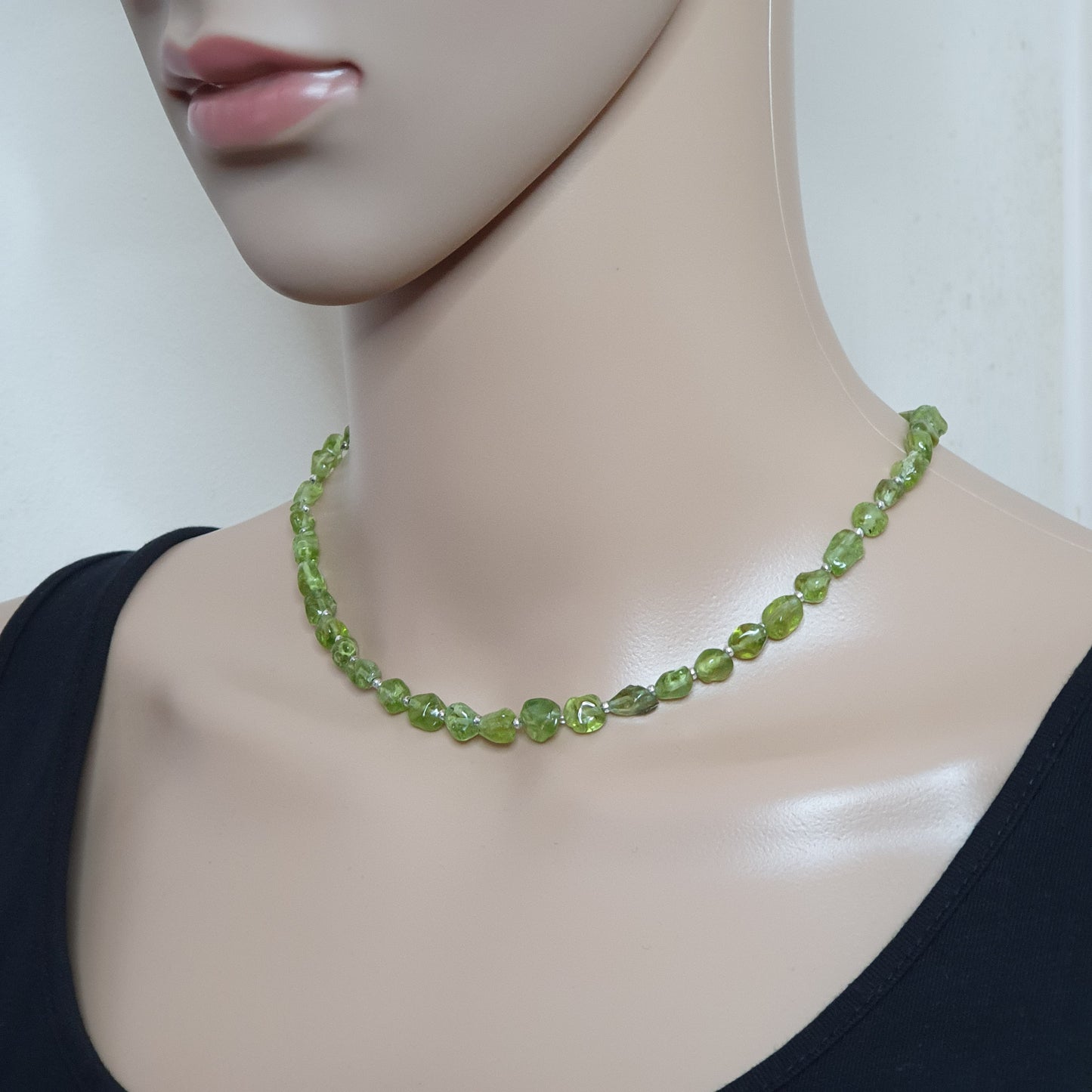 Olive Green Peridot Beaded Nuggets Collar Necklace Silver Plated