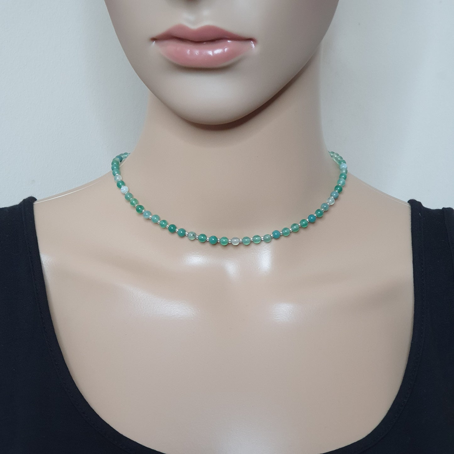 Green Agate Beaded Collar Necklace Silver Plated