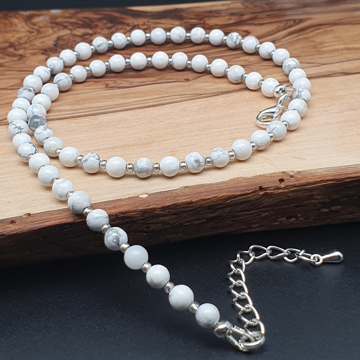 White Howlite Beaded Collar Necklace Silver Plated