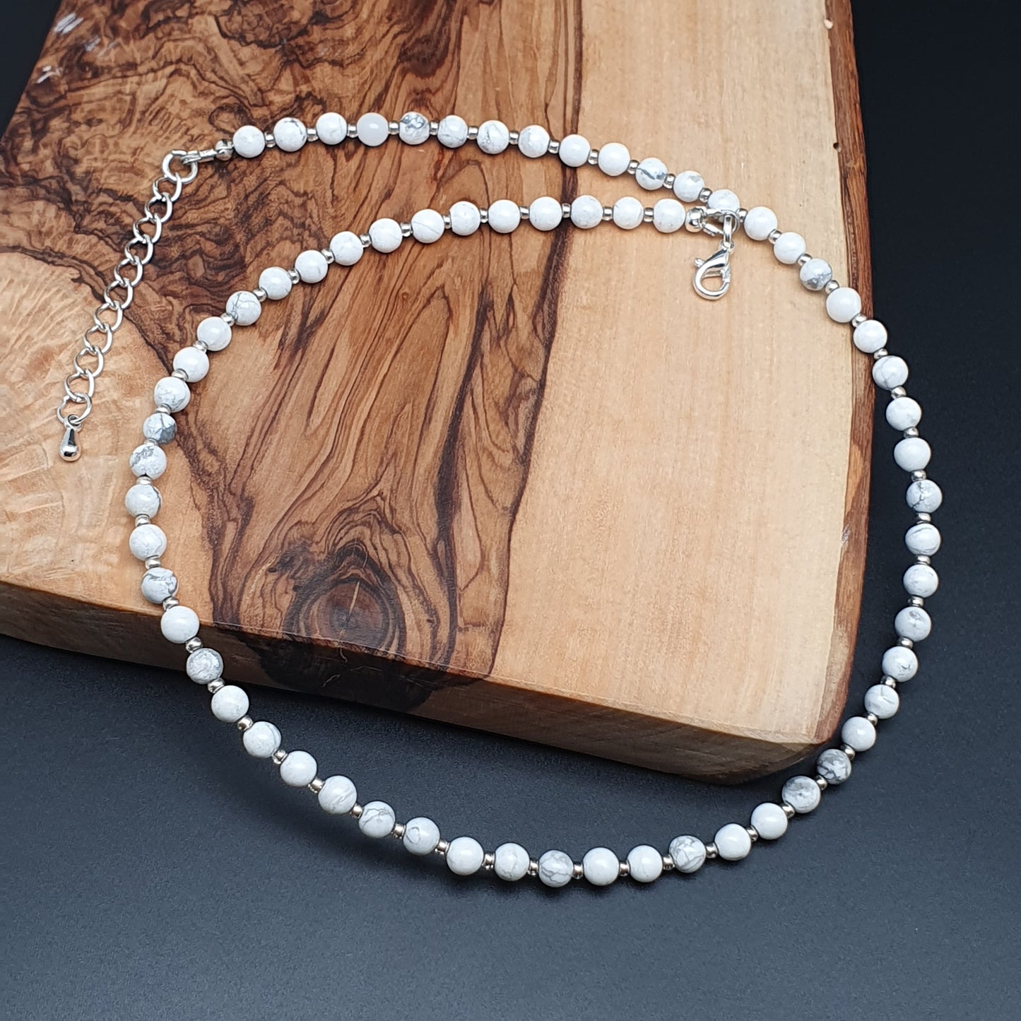 White Howlite Beaded Collar Necklace Silver Plated