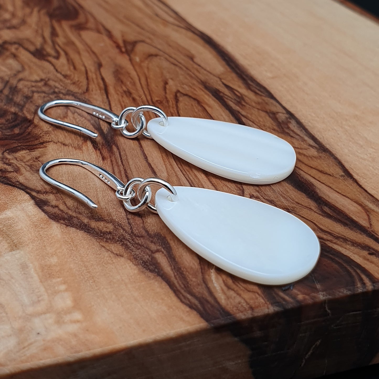 White Mother Of Pearl Teardrop Earrings Natural Shell Dangle Drop