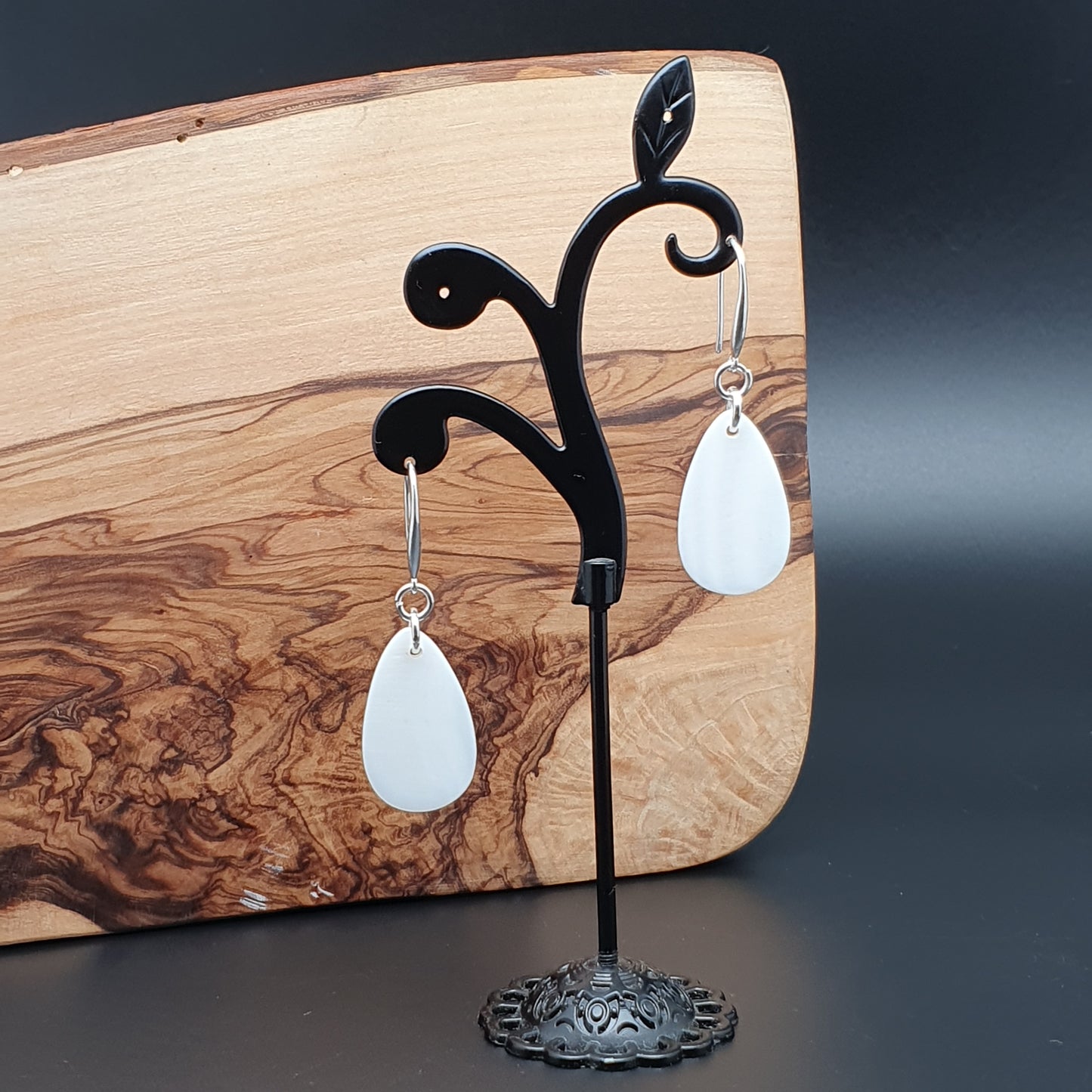 White Mother Of Pearl Teardrop Earrings Natural Shell Dangle Drop