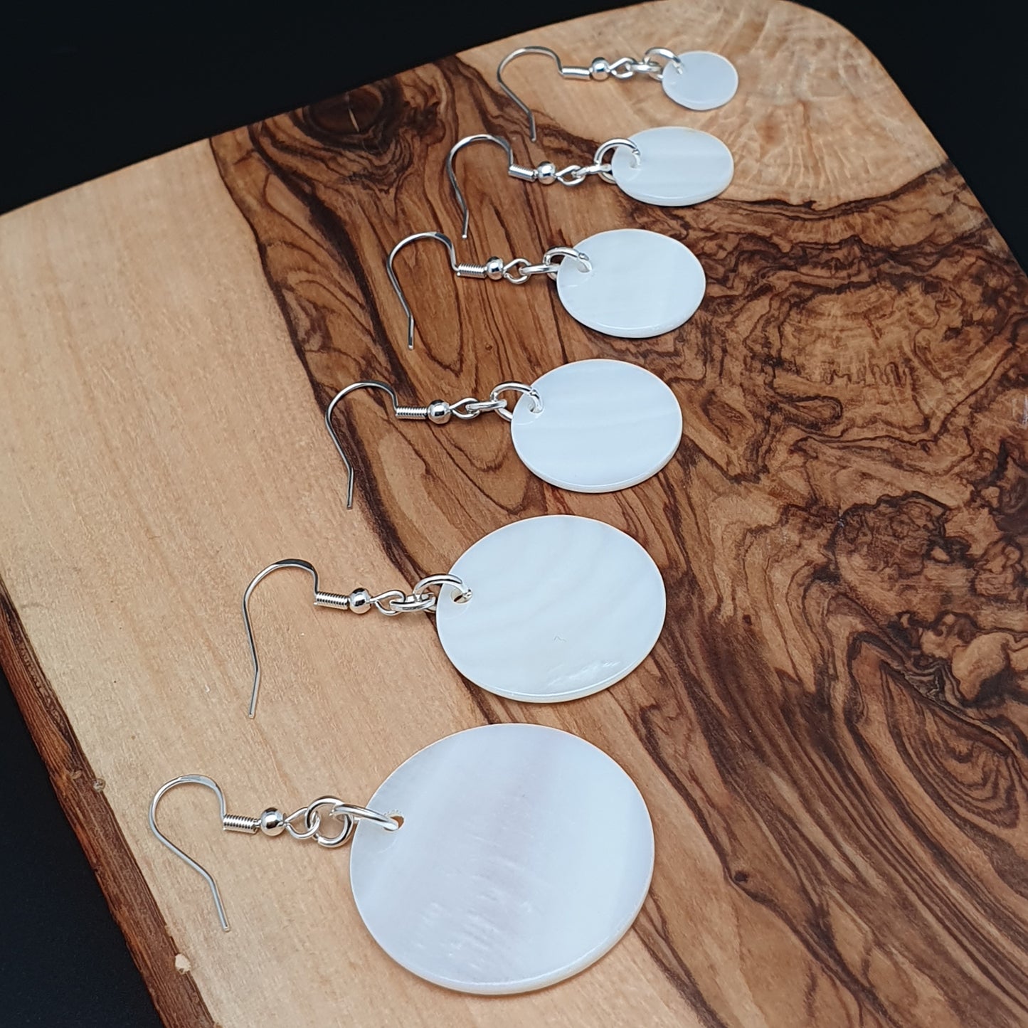 White Mother Of Pearl Disc Earrings Dangle Drop Round Shell