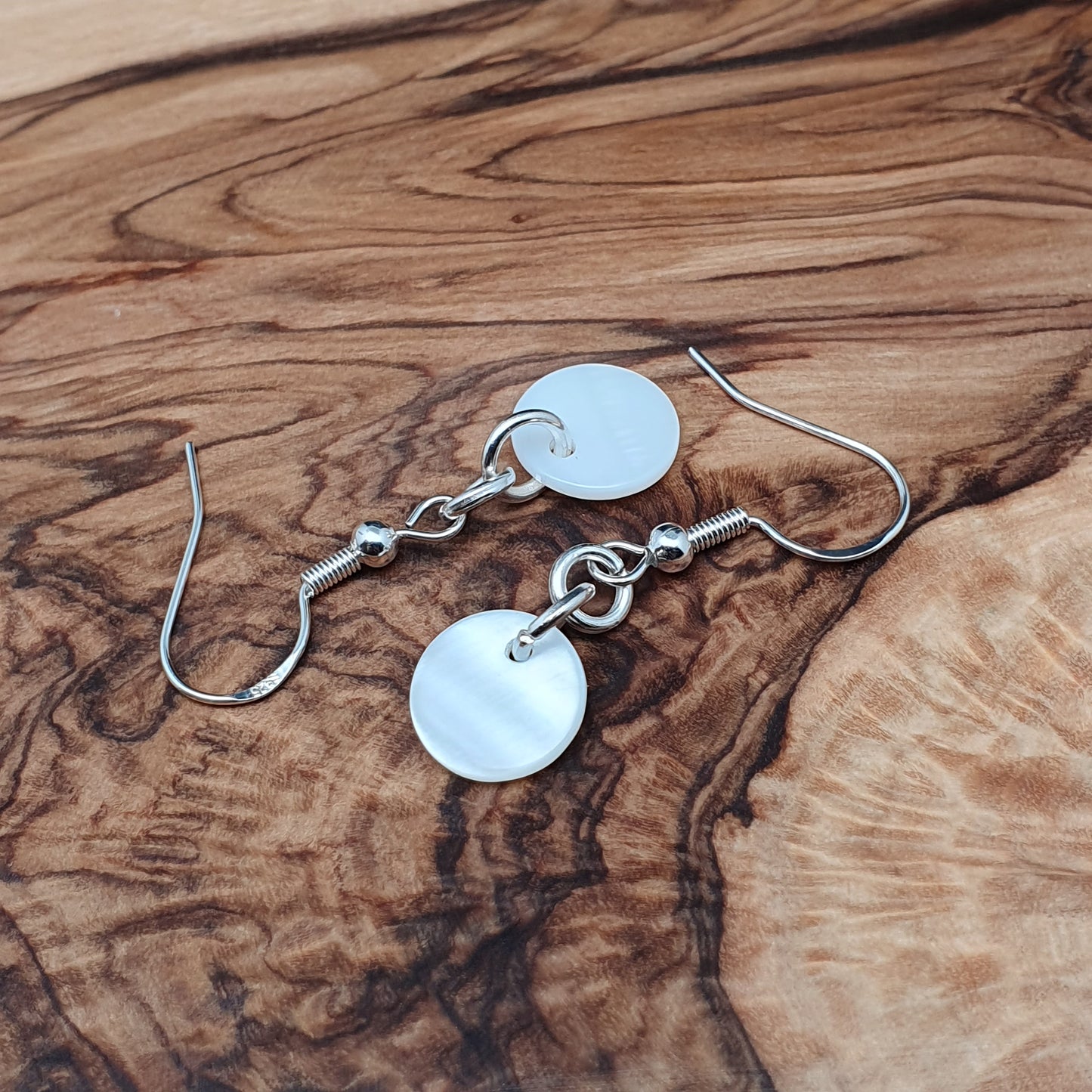 White Mother Of Pearl Disc Earrings Dangle Drop Round Shell