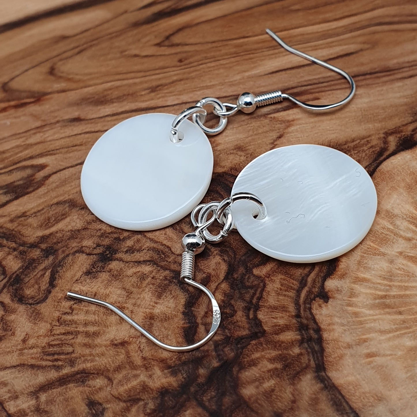 White Mother Of Pearl Disc Earrings Dangle Drop Round Shell