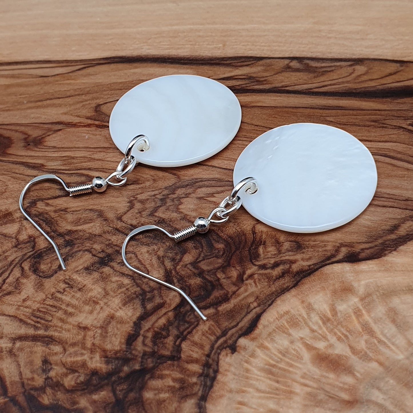 White Mother Of Pearl Disc Earrings Dangle Drop Round Shell