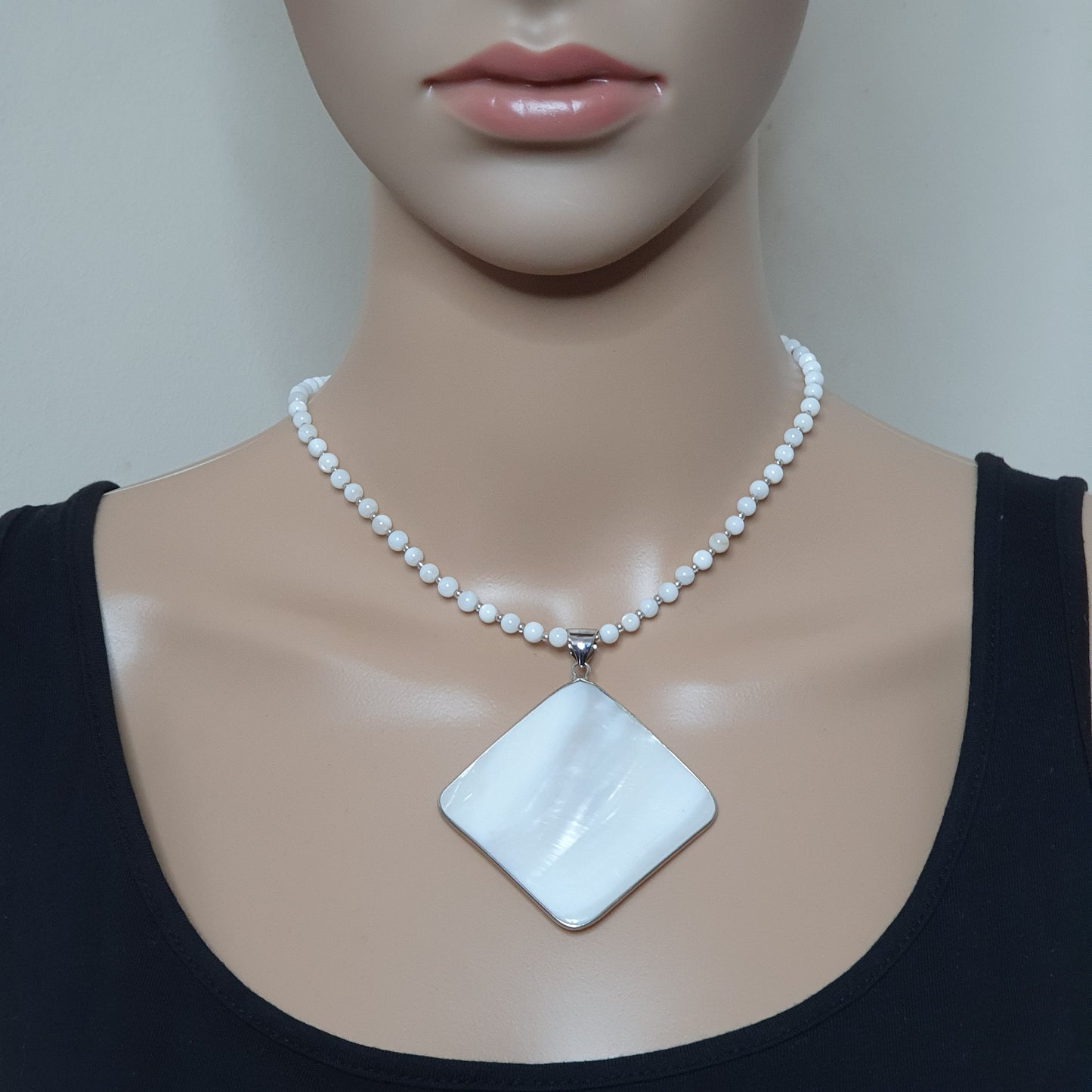 White Mother Of Pearl Beaded Collar Necklace Large Rhombus Pendant