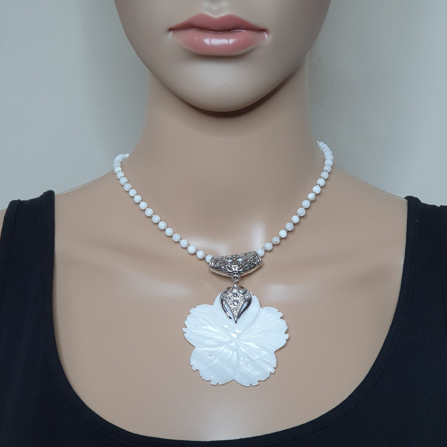 White Mother Of Pearl Beaded Collar Necklace Large Flower Pendant