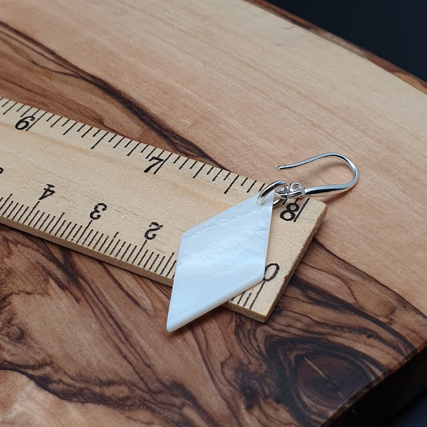 White Mother Of Pearl Geometric Shell Earrings Dangle Drop