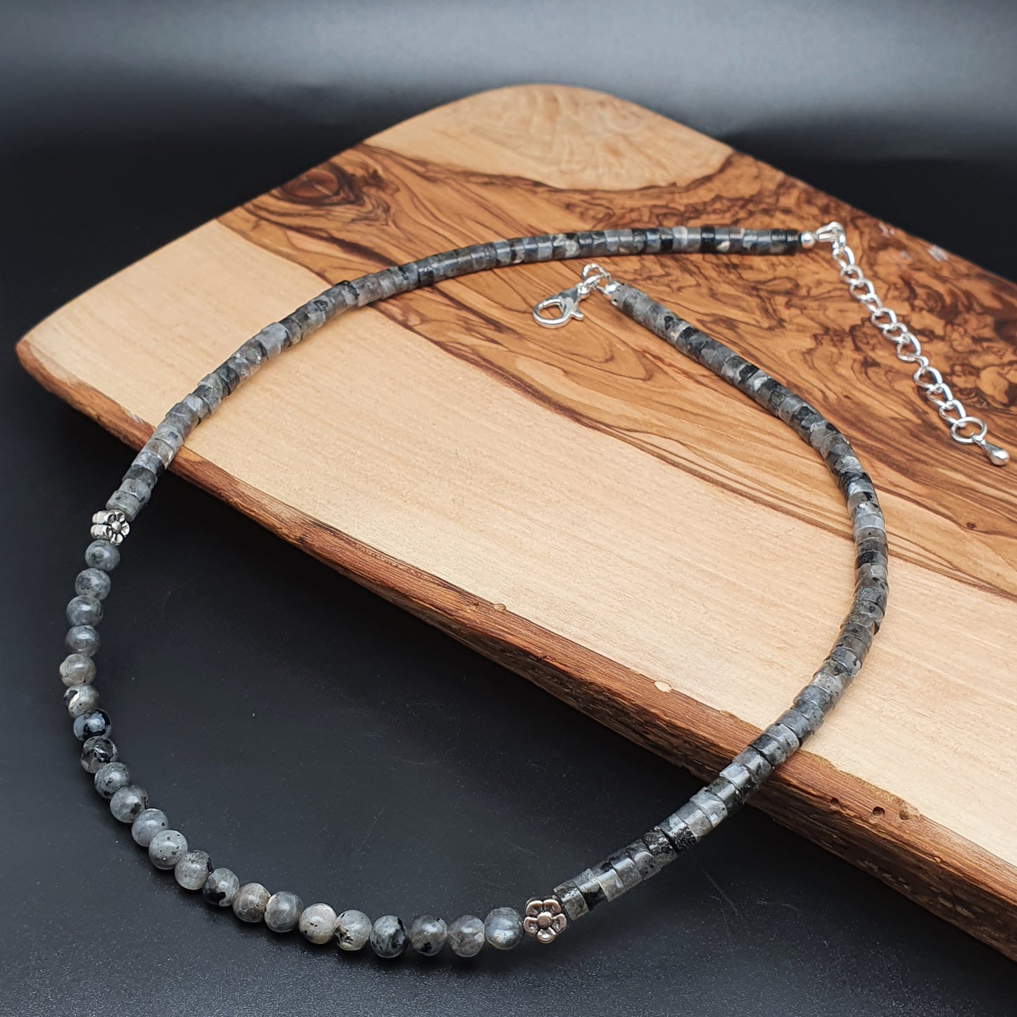 Grey Labradorite Beaded Collar Necklace Silver Plated