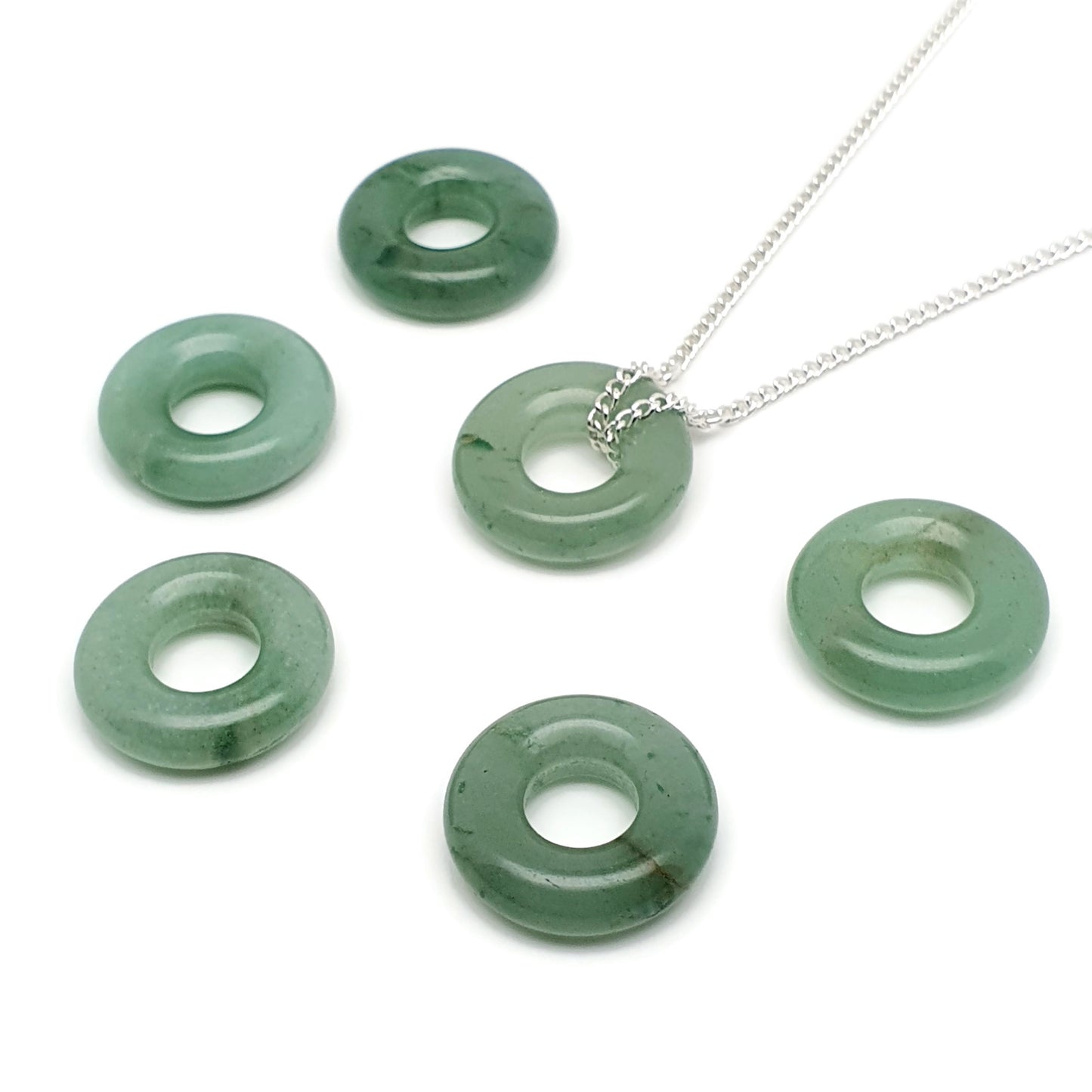 Green Aventurine Choker Collar Necklace Round Crystal Pendant Silver Plated Chain