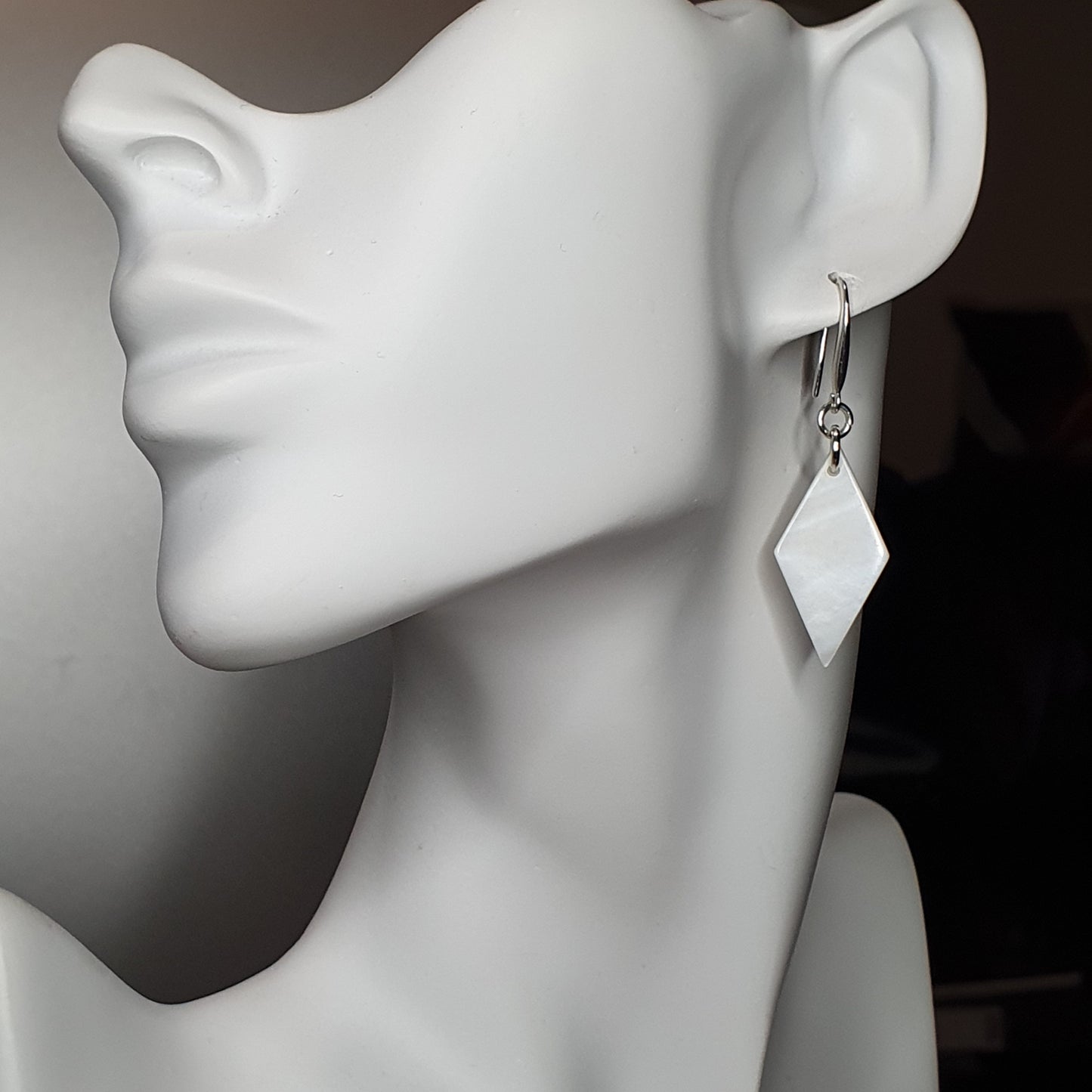 White Mother Of Pearl Geometric Shell Earrings Dangle Drop