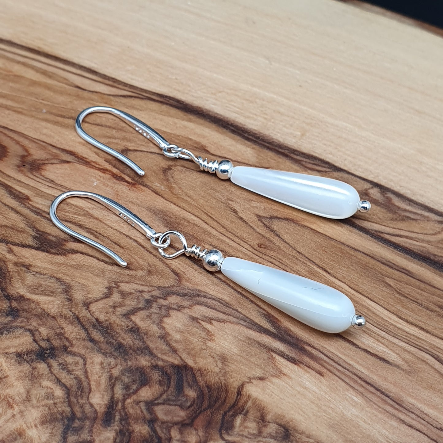 White Mother Of Pearl Teardrop Earrings Dangle Drop