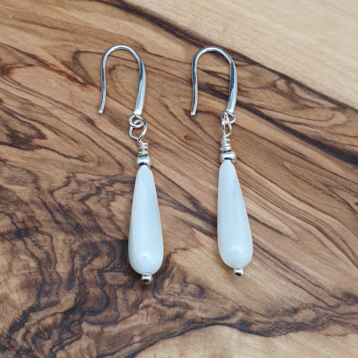 White Mother Of Pearl Teardrop Earrings Dangle Drop