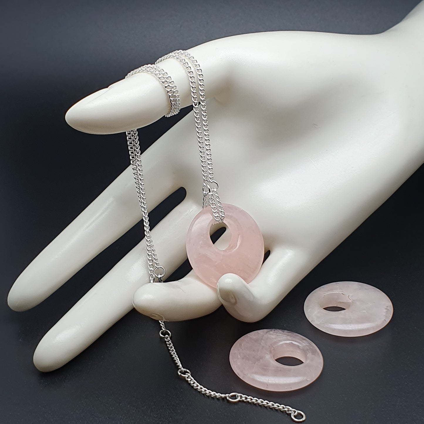 Rose Quartz Collar Boho Necklace Chunky Round Pendant Silver Plated Adjustable Chain