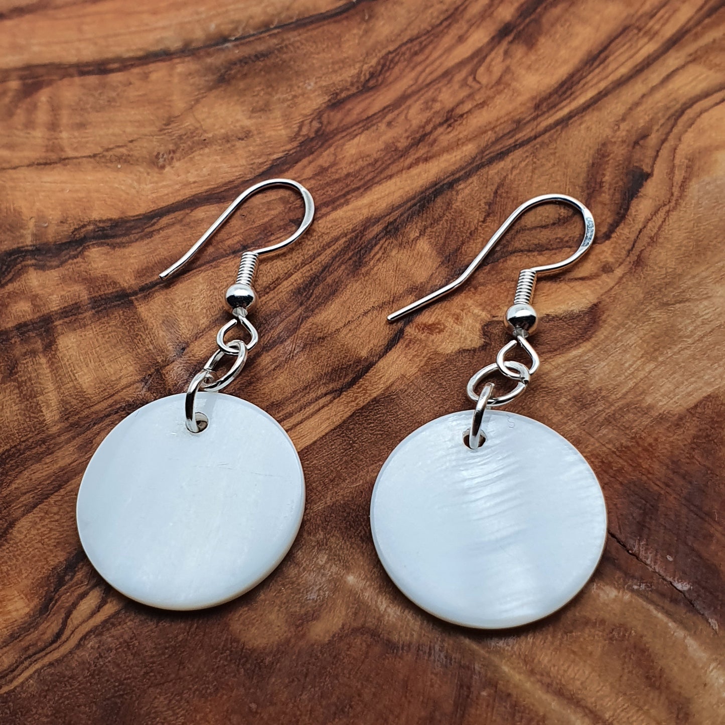 White Mother Of Pearl Disc Earrings Dangle Drop Round Shell